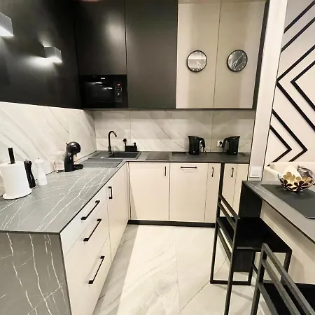 Apartamento Elegance Hanza Tower *