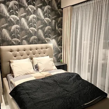 Apartament Elegance Hanza Tower *