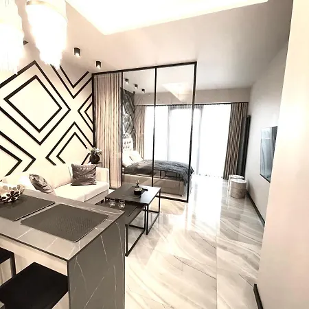 Elegance Hanza Tower Apartment *